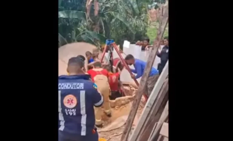 Bombeiro tenta resgatar homem dentro de poço, passal mal e também precisa ser socorrido