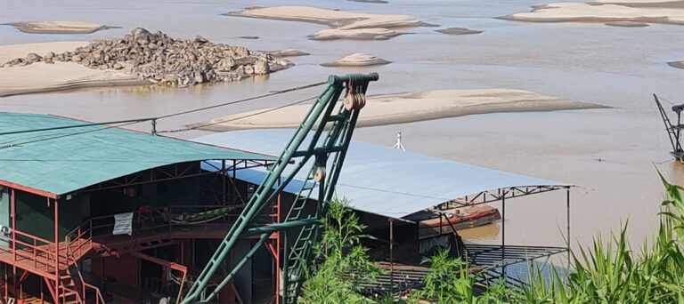 Seca do Madeira deve elevar preço dos combustíveis no Acre e em Rondônia, diz sindicato